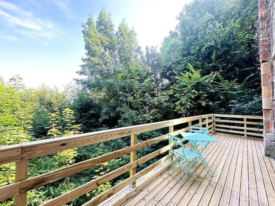 Jungle Appartement Avec Terrasse Laon Buitenkant foto